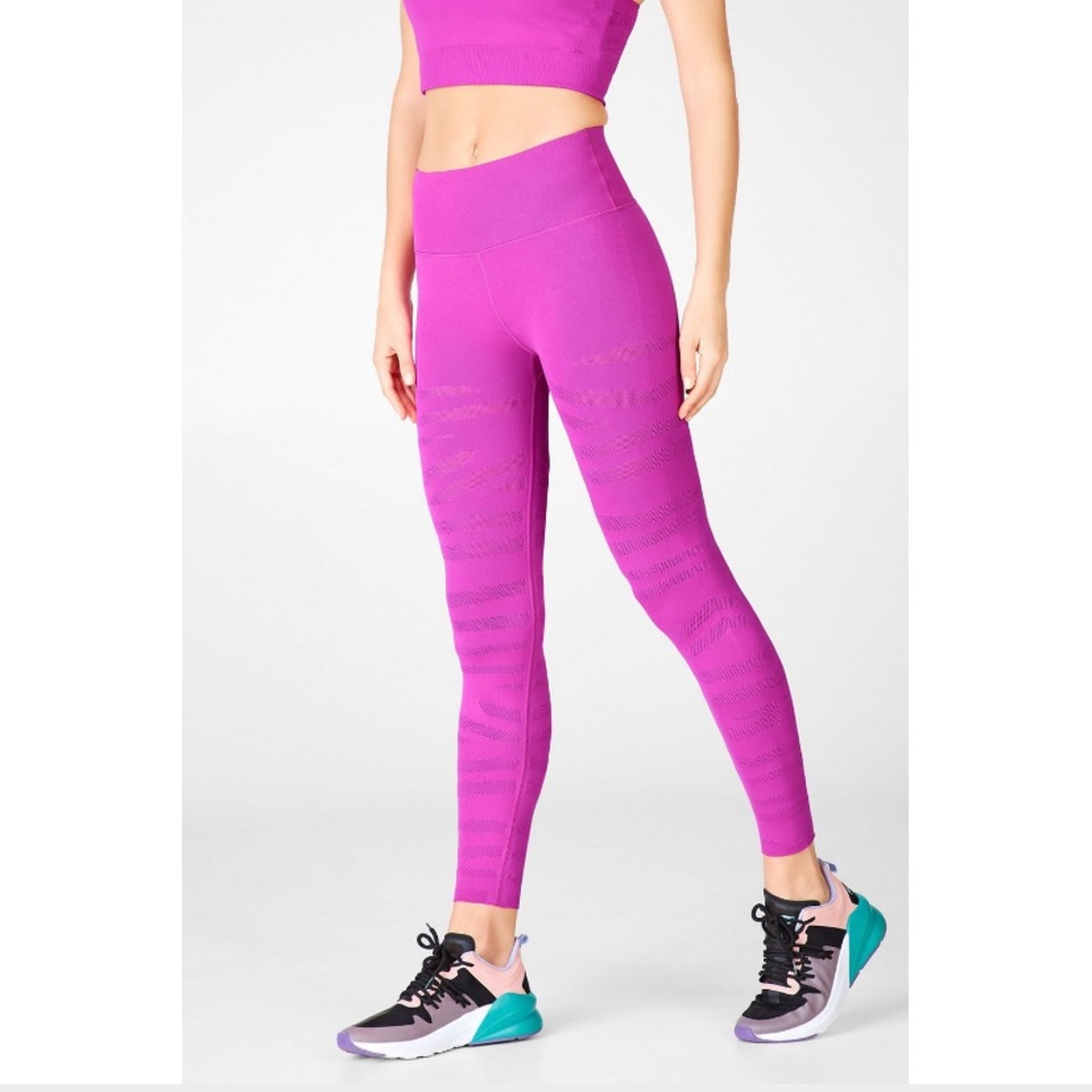 Fabletics High-Waisted SculptKnit Zebra 7/8 Size M Medium - Picture 1 of 9